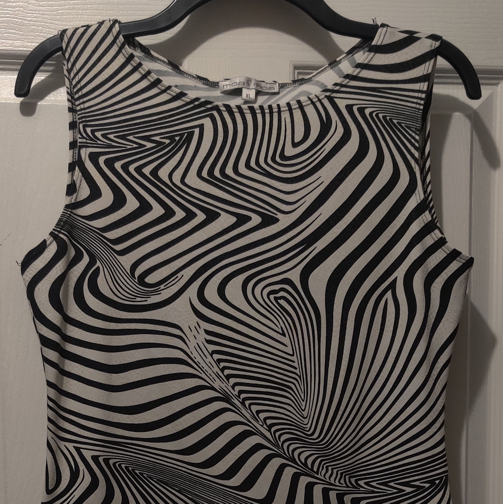 Zebra print tank